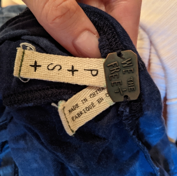 Dark blue off the shoulder top from We the Free - Picture 5 of 5